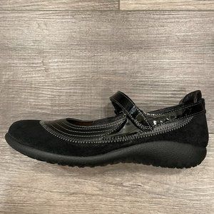 Naot Kirei Mary Janes Black suede leather